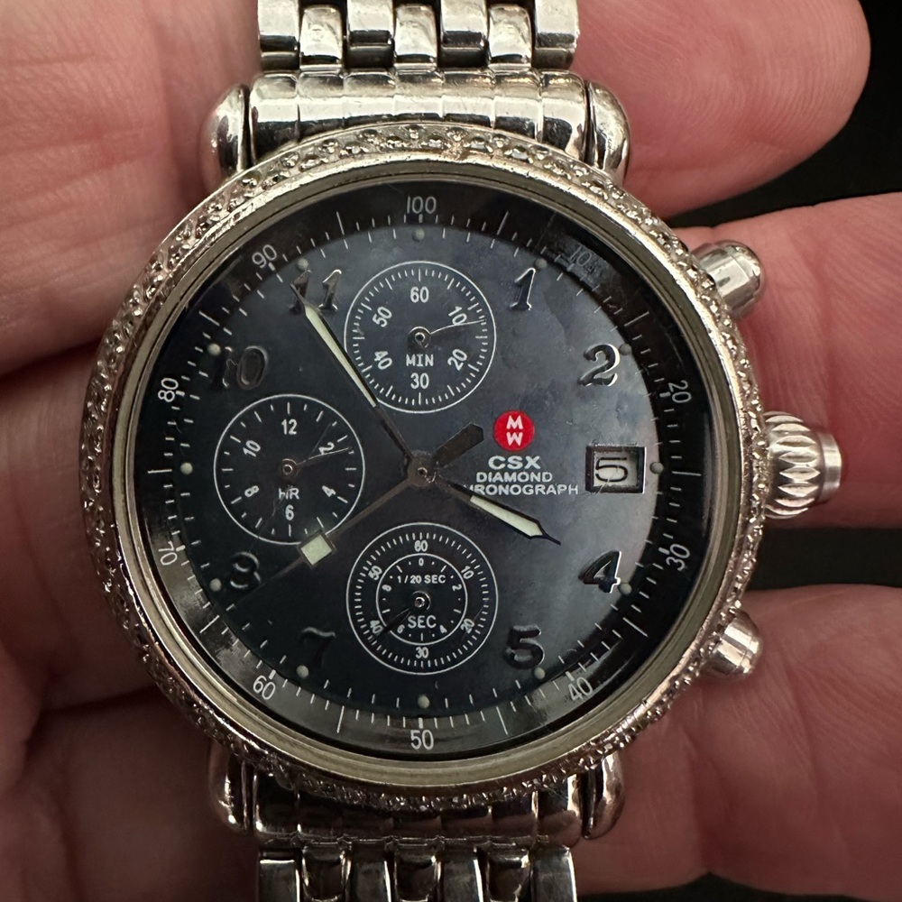 36MM Women's diamond mother of pearl dial Watch, authenticity included.